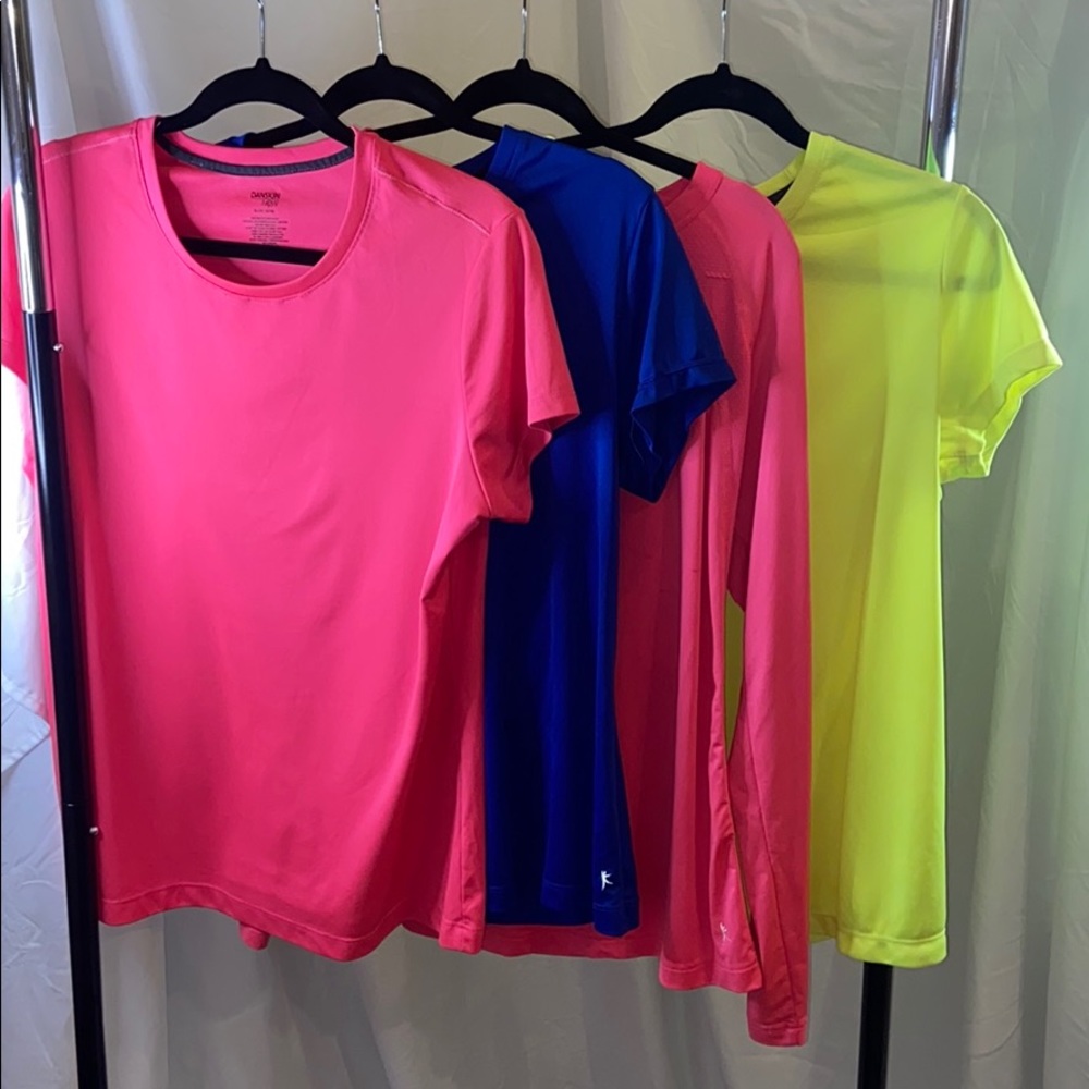 Danskin now athletic tops